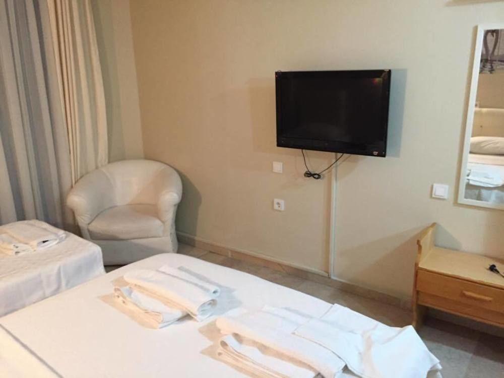 Koz Eren Otel Кешме Экстерьер фото