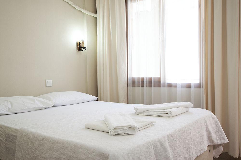 Koz Eren Otel Кешме Экстерьер фото