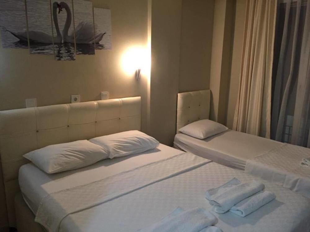 Koz Eren Otel Кешме Экстерьер фото