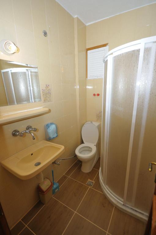 Koz Eren Otel Кешме Номер фото