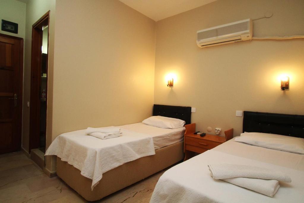 Koz Eren Otel Кешме Номер фото
